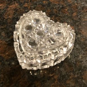 Hear glass ring dish